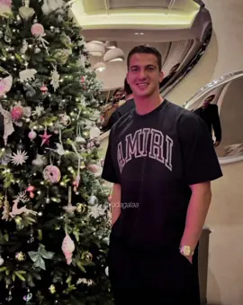 bertuğ bu yakısıklılık artık haddini astı haberin olsun🥰 •#keşfet #bertuğyıldırım #başakşehir #fyp  •@TikTok 