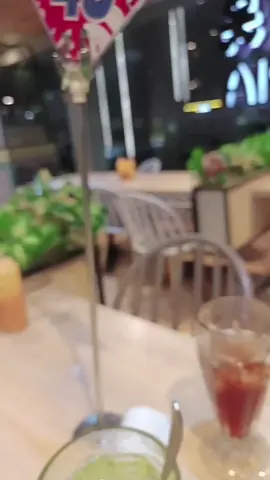 di video in sm customer😁eh customer nya cowo sendiri😭 #solaria 