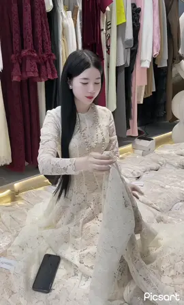 Tháo từ túi ra phom no đỉnh cỡ này ấy các bà ,chít eo tà phồng k hề nhăn nhún 😍,mất công mua phải l1 nha mn 😎#xuhuongtiktok #vaýhottrend #baodon #happywedding #thángmoimayman❤ @Klong Shop @FB:Quỳnh Thị Lệ Vũ(-KLONGSHOP)  