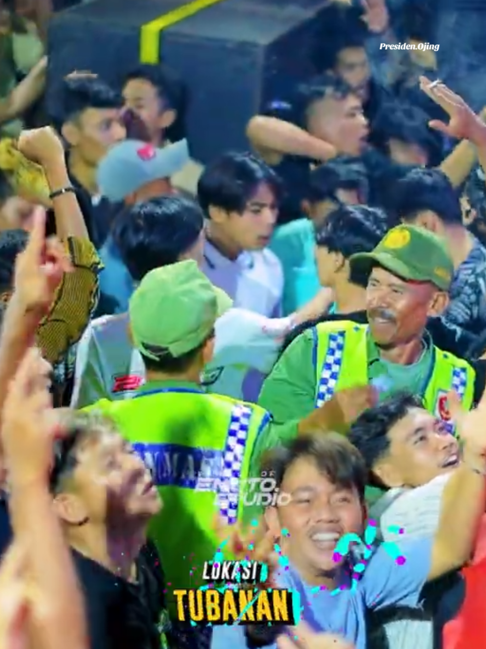 podo² Linmas Hoha🤣 @gusluckyhohamc  #dangdutstory #jamaahcamelia #fyp #ojingstory #ojingjepara 