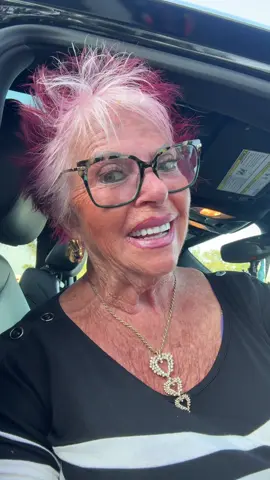 #dlaciebie #fypシ #fypシ゚viral #vibes #foryoupage 😘😘😘😘😘