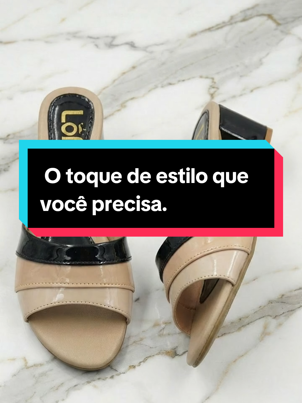 Sandália tamanco de salto médio bloco, com detalhes coloridos e design elegante. Escolha entre as cores vermelho/preto, preto/marfim, caramelo/roxo e caramelo/marrom para complementar seu visual com sofisticação.  #estilofeminino #tamancomediobloco #sandaliamoderna #modafeminina