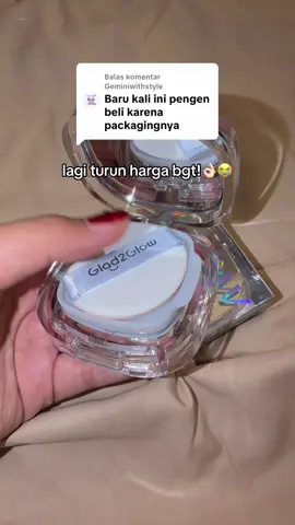 Membalas @Geminiwithstyle siapa yg udah dapat hrgaa murceee komen!!! 😭👌🏻 #glad2glow #cushion #cushionglow #cushionglow 