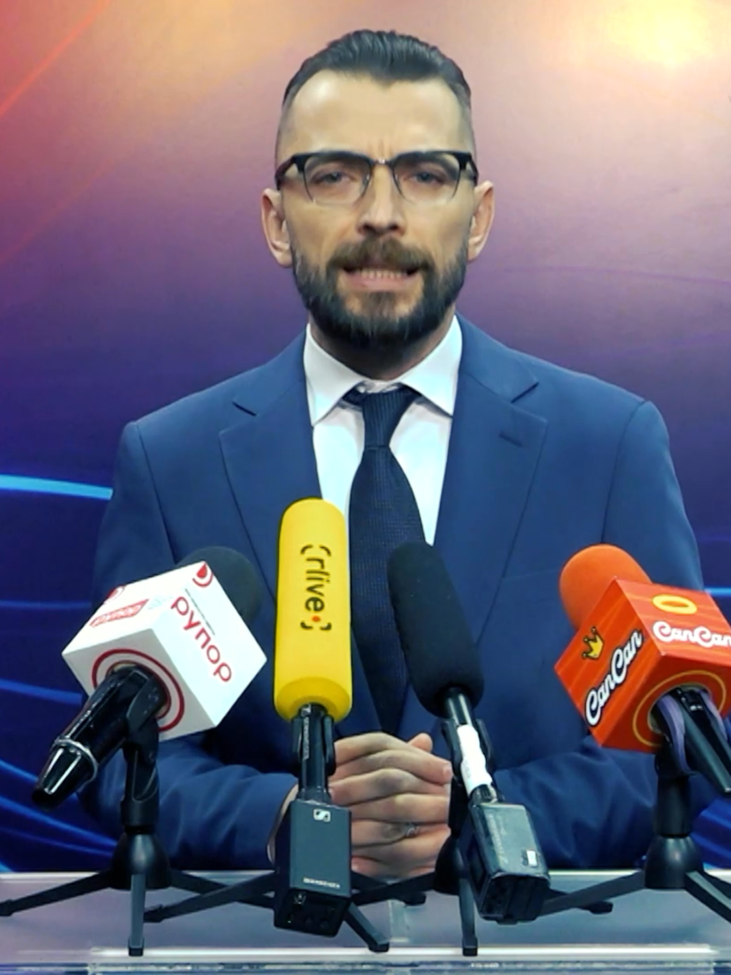 Briefingul Zilei, despre pretinsele alegeri din Nistrenia, drona plimbată cu motocultorul și cât noroc au deputații cu soțiile #BriefingulZilei #alegeri #pmr #dronă #motocultor