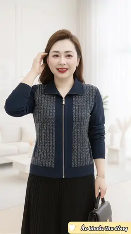 Áo khoác thu đông đơn giản, mẹ mặc sang #thoitrangtrungnien #thoitrangnu #thoitrangthudong #aokhoactrungnien #aokhoacnu  @Huyền Yêu Thời Trang  @Huyền Yêu Thời Trang  @Huyền Yêu Thời Trang 