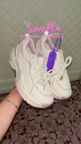 #sneakerswanita #sovella #dhewiari 