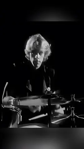 Every Breath You Take by The Police #thepolice#everybreathyoutake#ipod #mp3