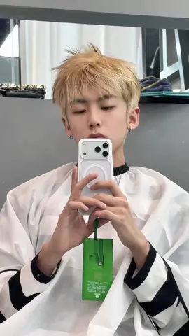 Thay màu tóc đón sinh nhật thôi Pang ơi. #庞博文 #pangbowen #bangbacvan #pbw #douyin抖音 