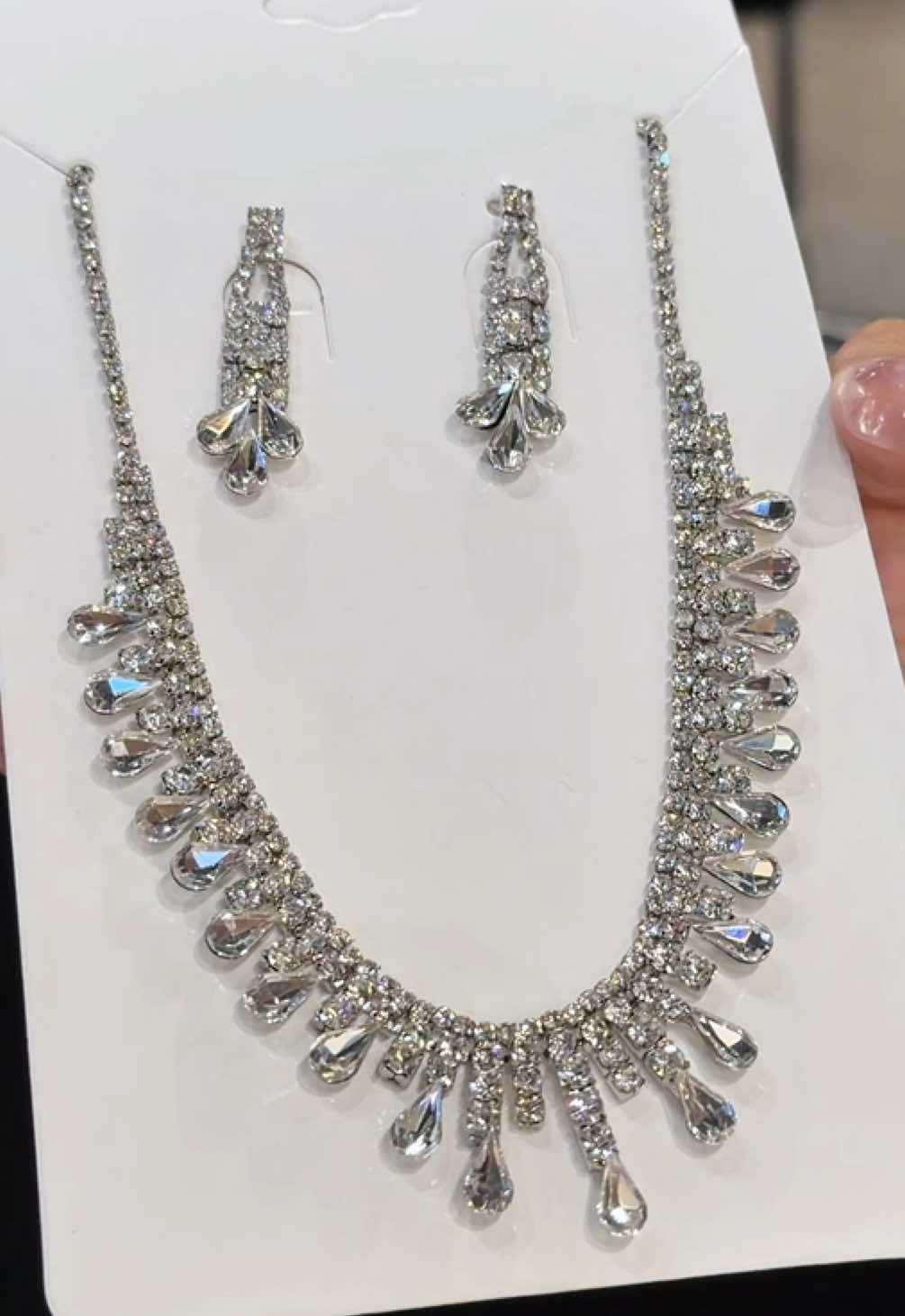 Bộ Vòng Cổ Và Bông Tai Tua Rua hình giọt nước #duonghottrend #vongco #bongtai #trangsuc #phukien 