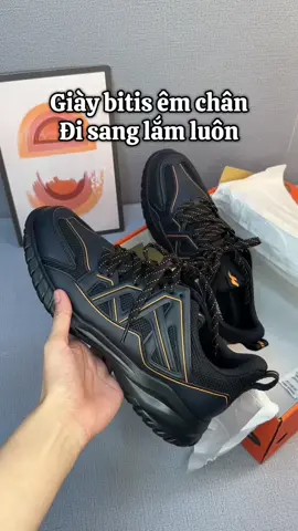 giày thương hiệu có khác, êm chân sang hẳn luôn. Phối đồ gì cũng xinh, mà ai cũng khen nữa chứ #xuhuong #fpy #giay 