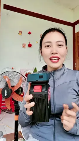 bộ đôi thiết bị tiện lợi cho mọi gia đình phòng khi mất điện mình có thể sử dụng tiện lợi hơn nhé#dechuyendien18den21len220v #dechuyennguondien #dechuyennguonpin #_phamha2 