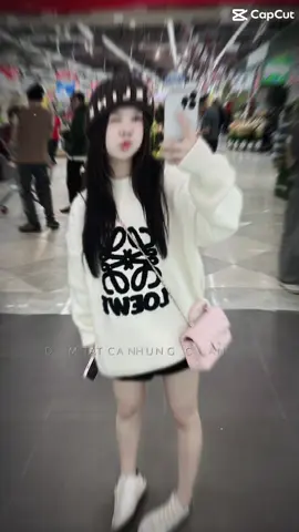 Hẹn hò nhưng koo iiiu =)) #xhhhhhhhhhhhhhhhhhhhhhhh 