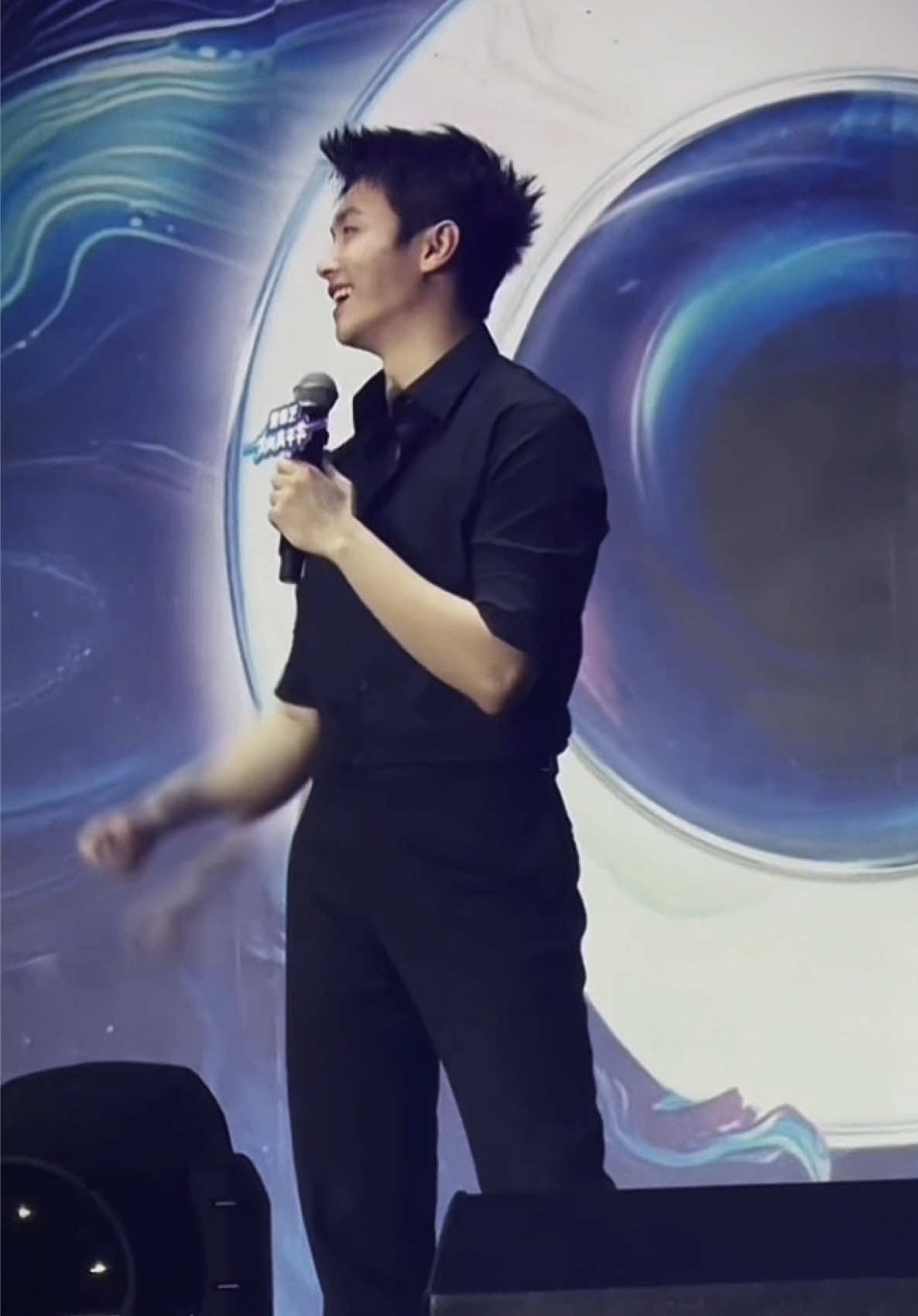 Coi quài ko chán lun á tr 😚 。#翟子路 #zhaizilu #trachtulo #demhoigaothetiqiyi #iqiyiscreamnight2025 