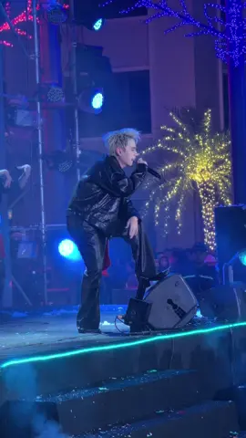 Quang Hùng MasterD cháy quá mọi người ơi #HaiPhongCoGiMoi #VincomMegaMallRoyalIsland #phodibovuyen #quanghungmasterd 