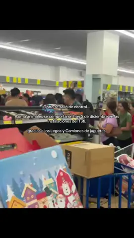 Descontrol por los legos y camiones del tuti #tuti #lego #tutilover 