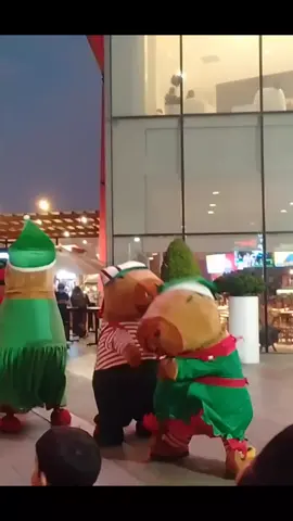 Maquina, máquina, maquina xd #capybara #lamaquina #maquina 