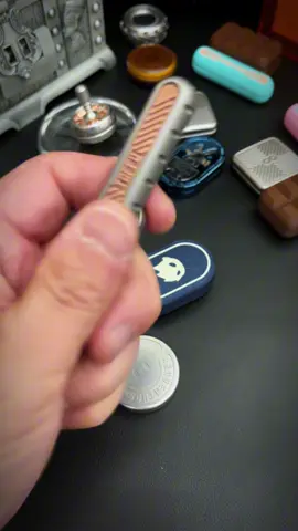 Do it when you feel extremely anxious. #fidget #fidgettoy #toys #edc #satisfying 