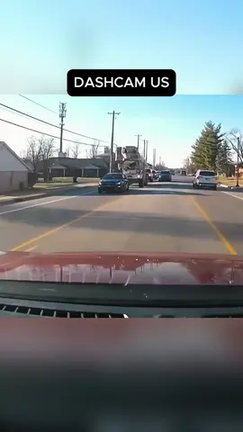 Dashcam US #dashcam#drivingfail#dashcamlessons #roadtrip #trending 