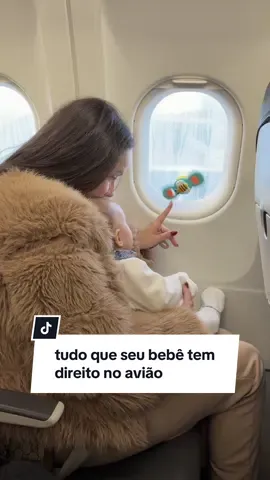 sabiam disso tudo? ✈️ viajar com bebê é um pouco desafiador mas é incrível e temos benefícios que ajudam a deixar mais leve! lembrando que varia conforme voo e companhia, essa foi nossa experiência com a TAP em um trajeto Recife - Milão. envia pra aquela mamãe ou papai que vai amar saber disso pras próximas viagens #viagem #viagemcombebe #maternidade 