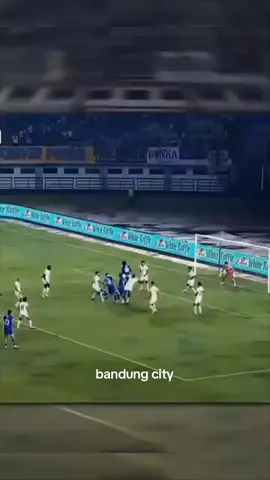 goal dari Federico barba mengingatkan kita dengan goal nickkuipers🥹🥲#nickkuipers#barba#persib#dewaunited#fyp