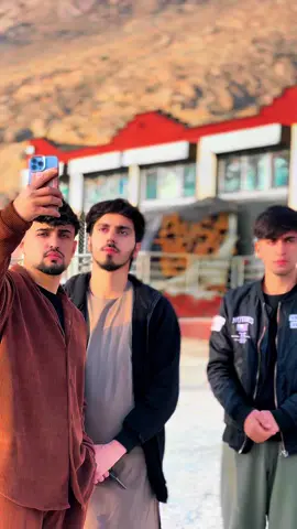 انسان شناختن کار آسانی نیس به هر کی نمیتانی بگویی رفیق همه به مطلب استن 💔👋🏾 . . . #foryoupage #foryou #楽天トラベル #リリースキャンペーン #تاجیک_هزاره_ازبک_پشتون_ترکمن🇦🇫 