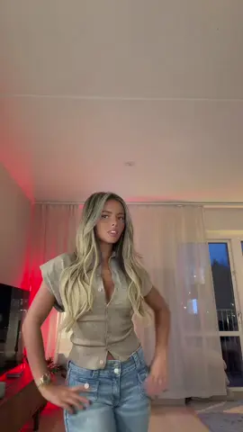 Opppsiiee 🪄 #hairtransformation #blondebalayage @made by alan @Beauty Works 