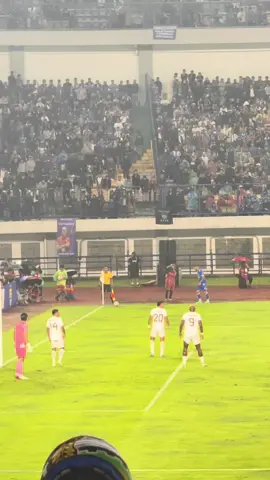 golll kerenn!! curiga juara deui sib 🫵🏻 #persib #borneo #juara 