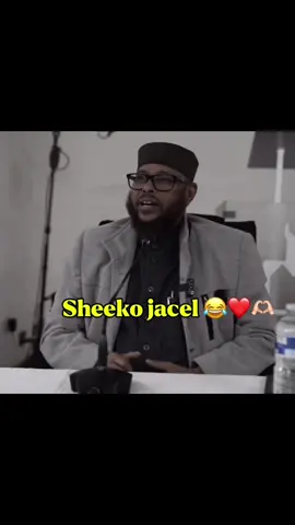 Repost iyo copy linki ii taabo #fypシ゚ #viewsproblem #foryouviral #ciyaalxamar #soomalitiktok 