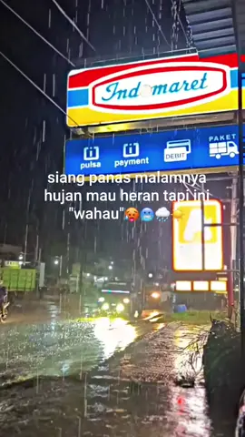 kulukuluu🤣 #muarawahau_kaltim #fyp #fypage #hujan🌧️ @wiwi🌷 