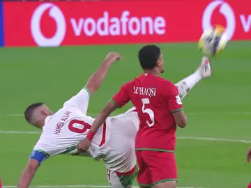 بطاقة حمراء للاعب مغربي حمدالله #fyppppppppppppppppppppppp #marocaine🇲🇦 #oman🇴🇲 