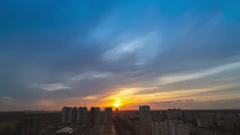 You’re not failing… you’re just adjusting. Life hits different when you have to coach yourself. Start with one habit today — the rest follows. #lifeaftersports #formerathlete #identityshift #postcareerlife #athletementalhealth     