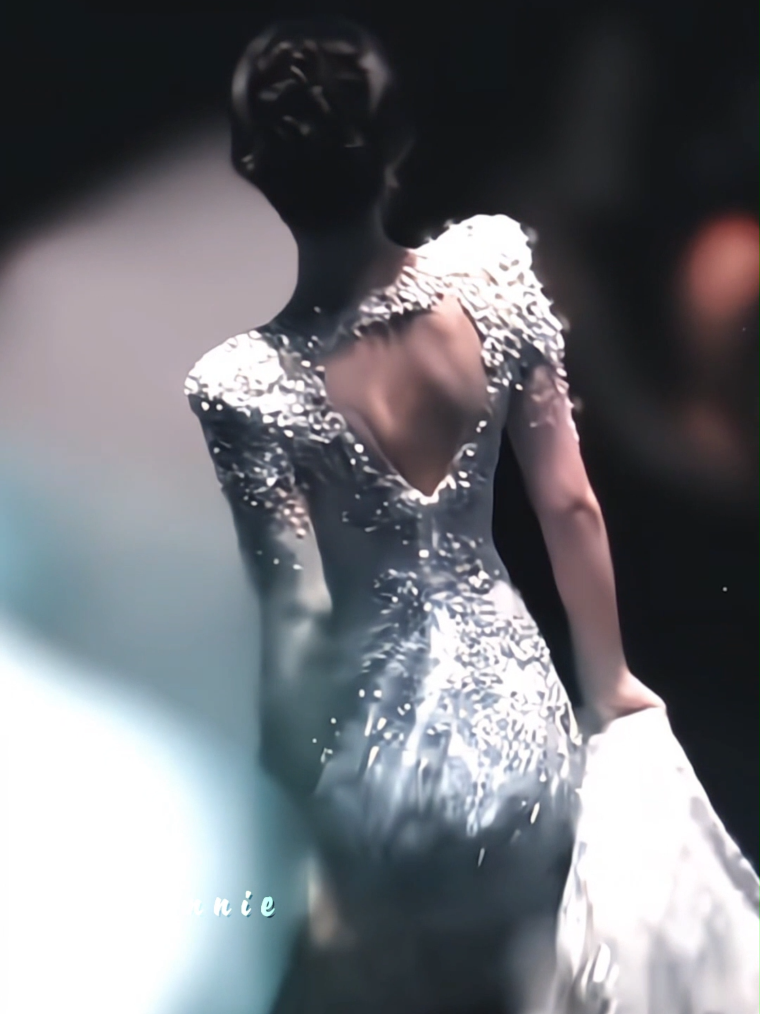 Bùi Hỉ Quân thanh nhã, dáng cổ nuột, body Hỉ Quân cỡ này, cổ sinh 99 đó tròi #duongtrieuquysuluc #duongtrieuquysuluctruongan #duonghucvan #caotuvan #sonnie✨ #ymyangmi_1986 #dieuthison #duonghucvan_caotuvan #hytruyphong #lulangphong_buihiquan #喜追风 #唐朝诡事录之长安 #duongtrieuquysulucthucdao #duongquykydam