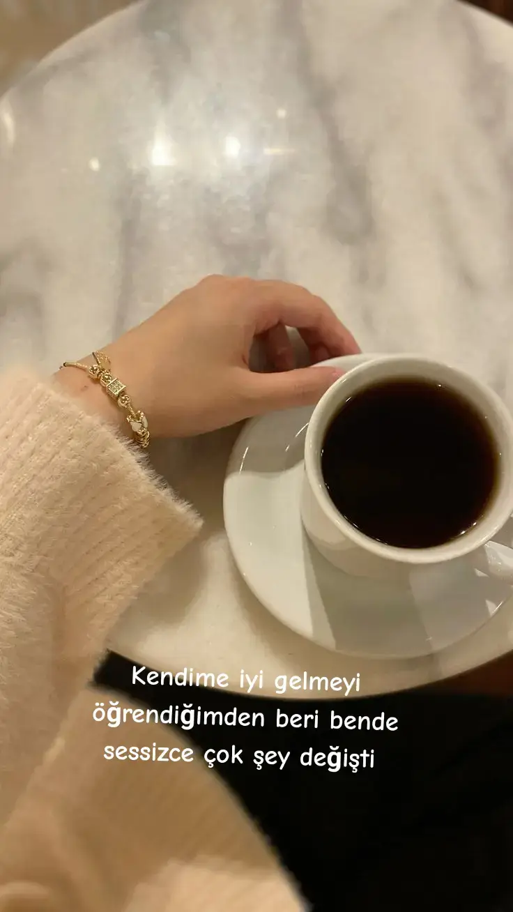 #tiktokviral #kesfetteyizzzzz #CapCut #öneçikartbeni #yeni hesap bioda 