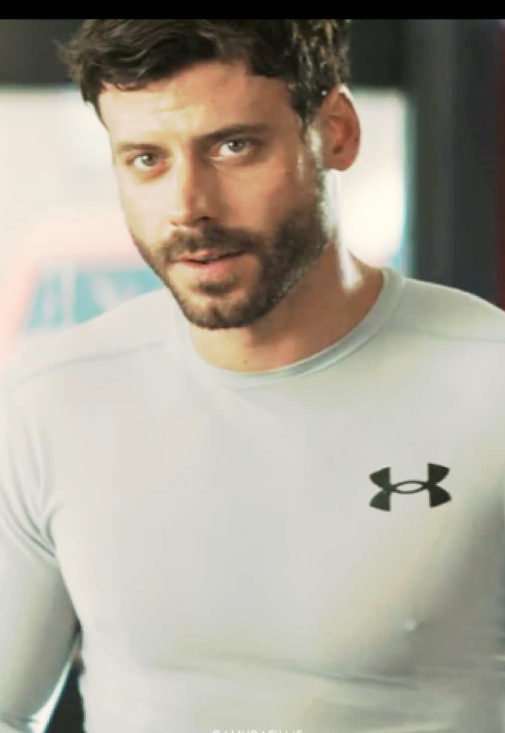 #skip i need to hug both of them #heatedrivalry #scotthunter #kipgrady #rachelreid 