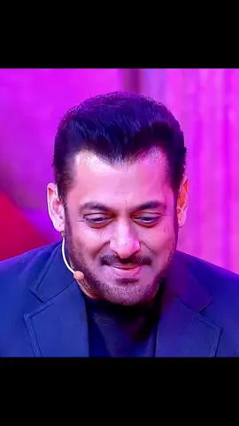 Aaj kl ksi bhi baat ka bura nhi lgta ❤️‍🩹 . . . #fyp #onemillionaudition #poetry #to #dontunderreviewmyvideo 