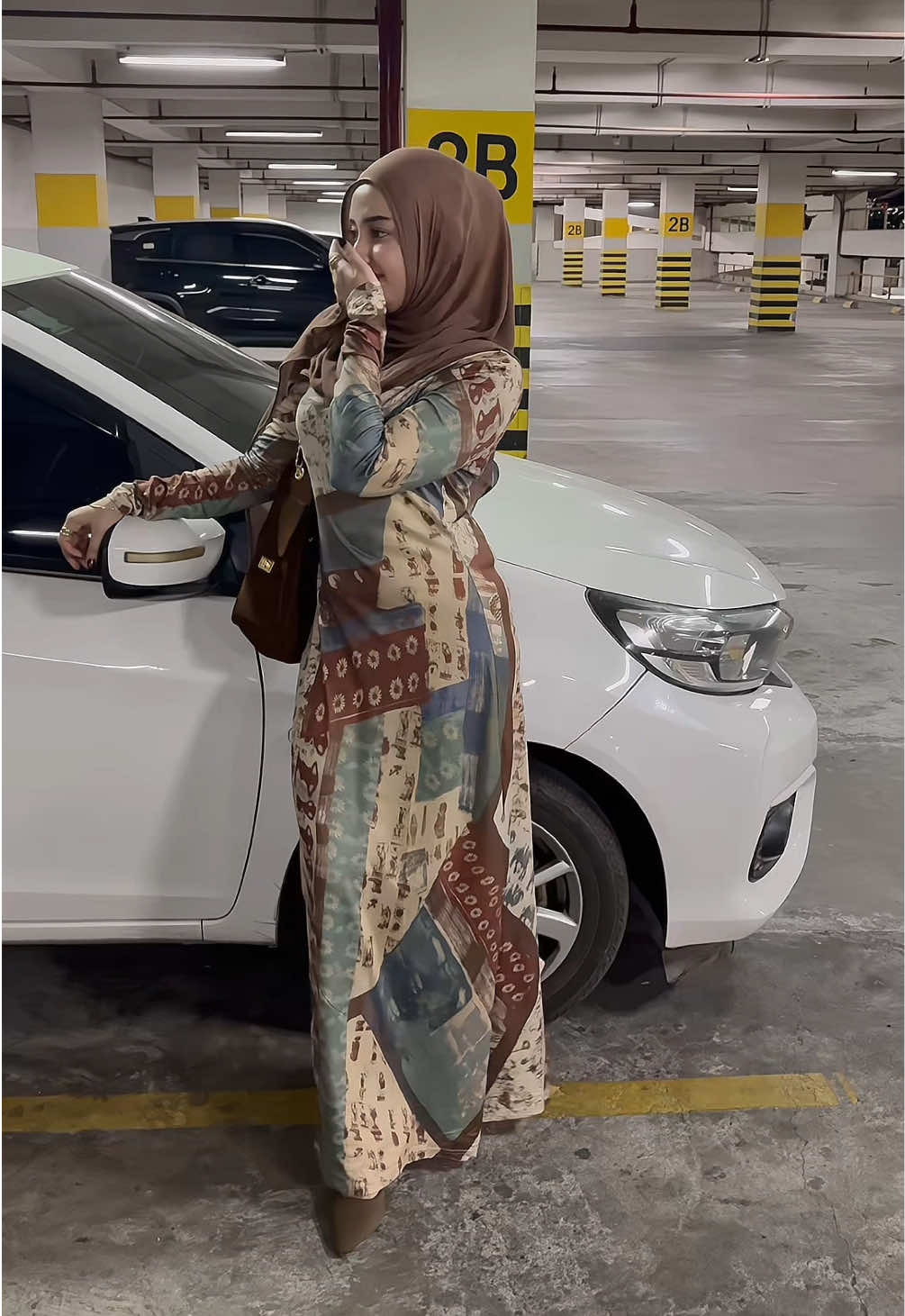 Dress cantik udah bahannya adem, bagus lagi😍 #oufits #outfitideas #ootdfashion 