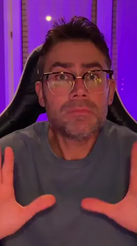 #patrizio_official su #Twitch | Patrizio risponde a Marza