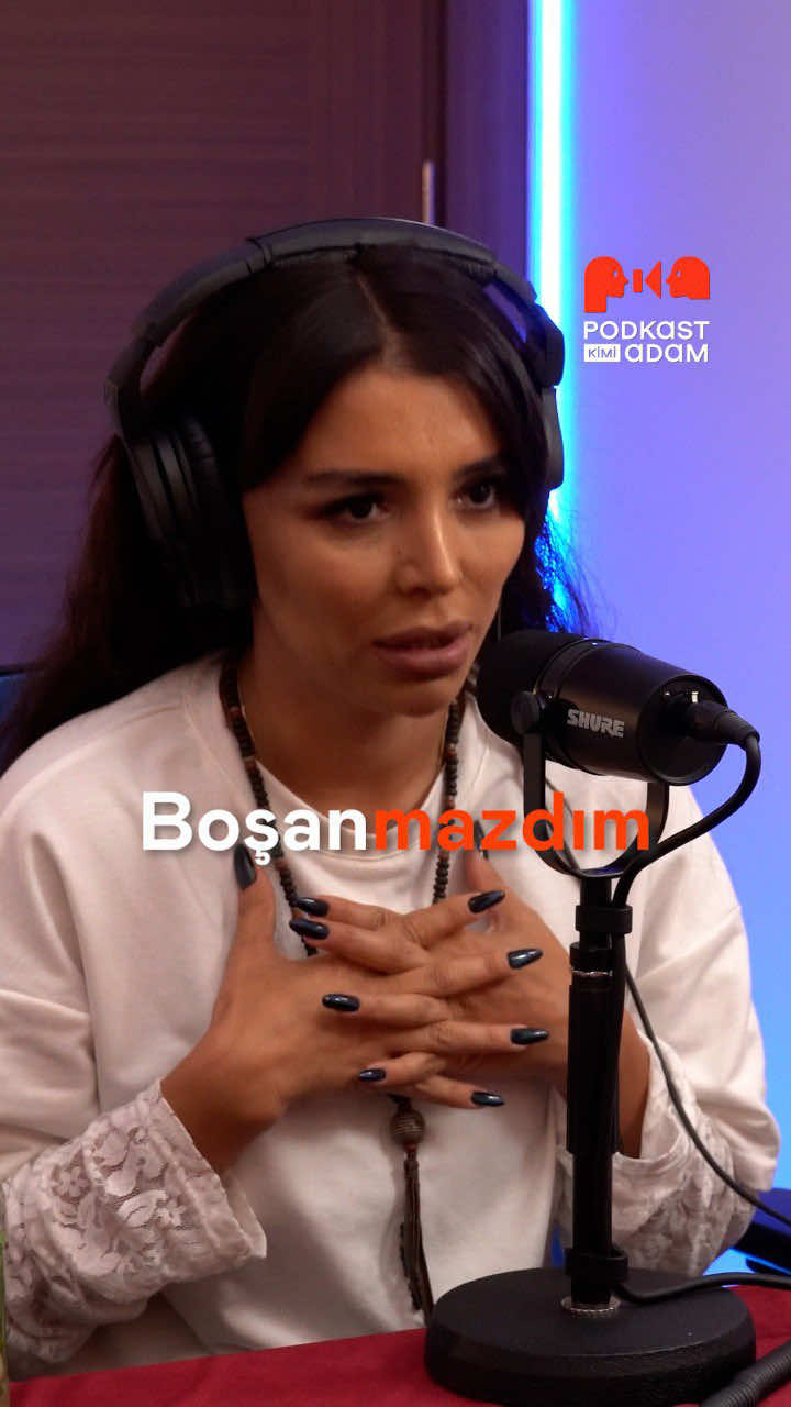 Boşanmazdım. 📌 Qonağım “Renka Black Angel” adı ilə tanınan rəqqasə Rəna Ağamuradovadır. @Rana Aghamuradova  📍 Videonu tam izləmək üçün profildəki linkdən youtube kanalımıza keçid edə bilərsiniz. Xoş seyrlər ✌🏻 . . . . . #podkastkimiadam #rənaağamuradova #rəqs #renkablackangel #boşanma 