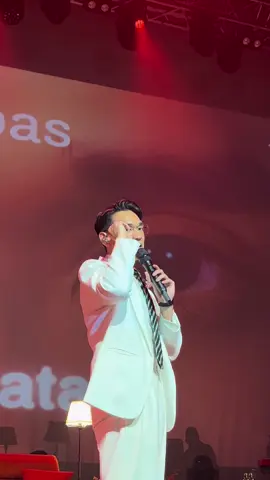 Boyfriend bukak kaca mata 🫶🏻😩🤚🏻@Afgan @Renjana Idea #afgan #albumretrospektif #kacamata #foryou 