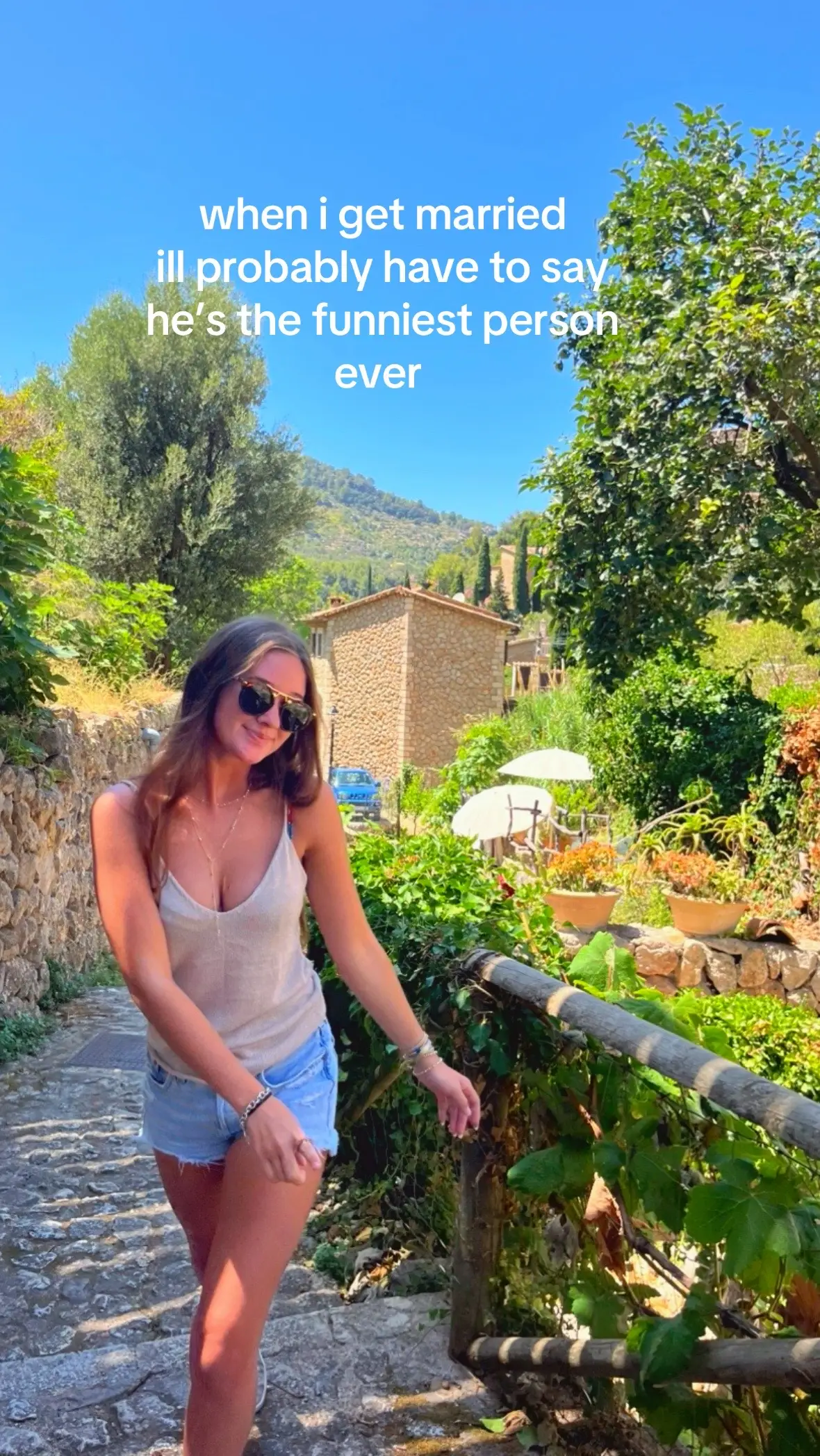 every word that comes out of drew’s mouth will have you dying  @DREW  #sisters #bestfriend 