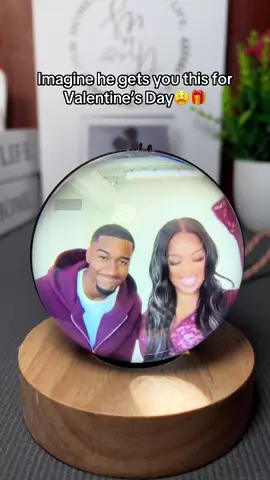 Every girl needs this😫💍#memoryball #memories #couplesgift #couplegoals #ValentinesDay 