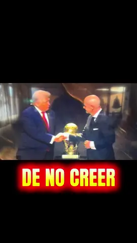 Sorteo mundial 2026. Increíble la FIFA le otorgó un trofeo por La Paz a Donald Trump presidente de Estados Unidos De no creer. #mundial2026 #fifaworldcup #mexico #donaldtrump #Soccer 