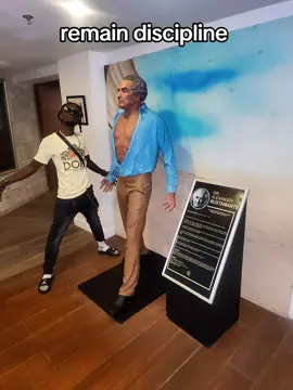 you will get distracted, but remain discipline #discipline #confidence  #creatorsearchinsights #foryou #foryoupage 