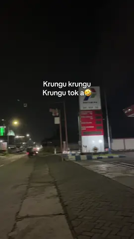 Krungu opo hayo🤣🤣 #jombang24jam #fyp #karnavalbandungdiwekjombang #karnaval #soundsystem 