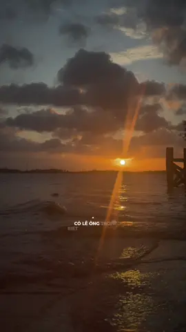 Ngủ một giấc thật ngon nào, mai mình lại bước tiếp với một tâm thế khác, chúng ta đã làm rất tốt vai trò trong câu chuyện của chính mình rồi, không có điều gì phải hối tiếc cả.! #viral #fyp 