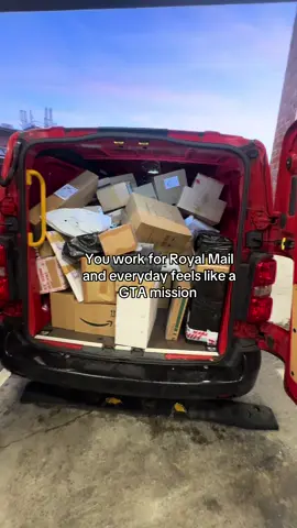 I love love love #fyp #royailmail #postwomen #posty #deliverydrivers 