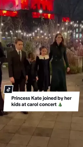 Did you spot the #PrincessOfWales’ sweet moment with #PrincessCharlotte as her kids joined her at the annual Together For #Christmas carol concert?