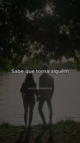 Tem gente que vira o nosso último pensamento antes de dormir e a primeira lembrança ao acordar… #romance #frasesdeamor #amor #reflexão 