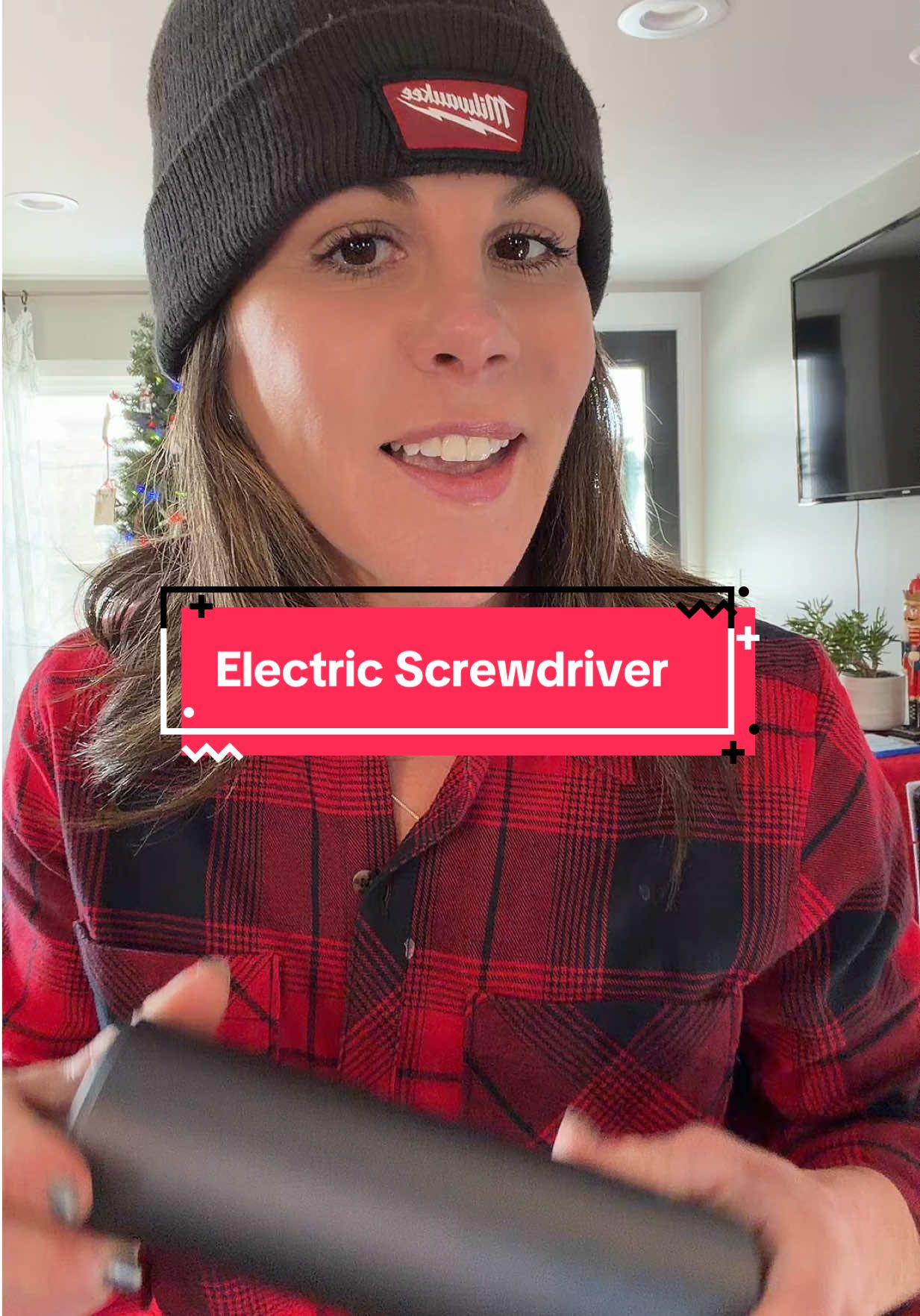 Electric screwdriver + magnetic bit holder 🪛 Perfect for DIYers, moms, dads, new homeowners, and anyone who loves a good gadget! 👩🏻‍🔧👨🏻‍🔧 #TikTokMadeMeBuyIt #electricscrewdriver #holidayhaul #giftidea #handy @Fanttik 