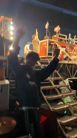 หลังเวที เด็กๆสนุกกันมากก เต็มที่เลยลูก🤣🤣 #เตวรากร #หมอนทองวิทยา🇳🇬 #หมอนทองวิทยา #โรงเรียนหมอนทองวิทยา💚🤍 